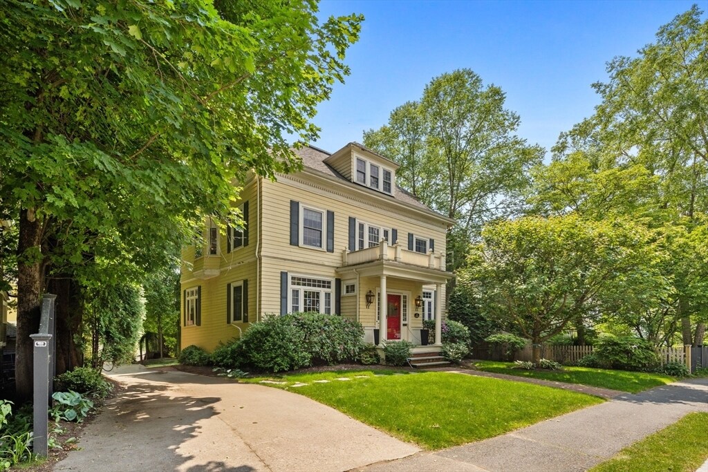 Foto principal - 204 Homer St