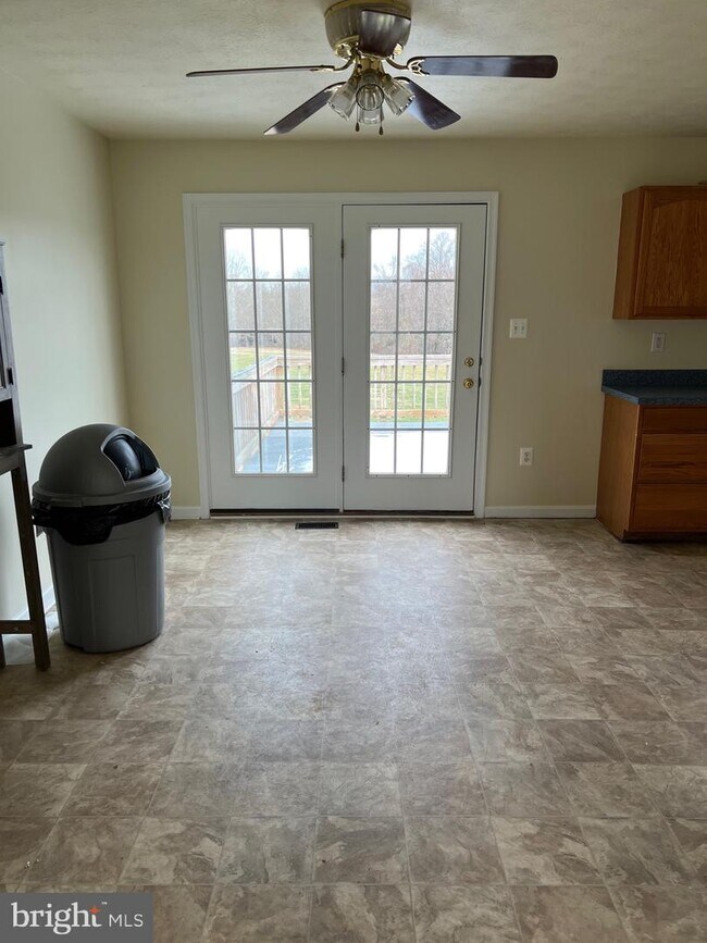 Building Photo - 22930 Connies Way