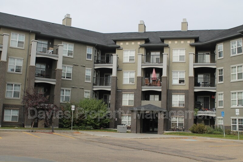 Photo principale - 622 McAllister Loop SW