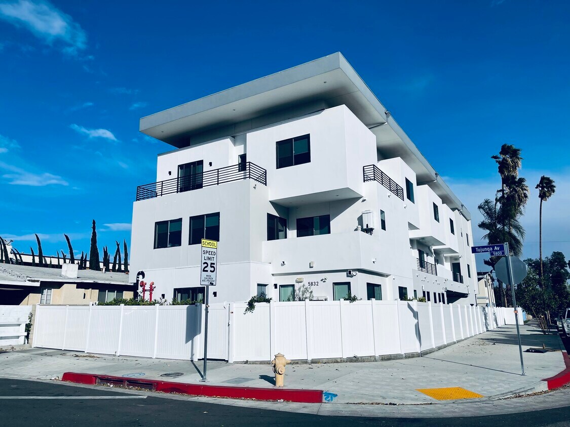 5832 Tujunga Ave Unit 3, North Hollywood, CA 91601 Apartments in North Hollywood, CA