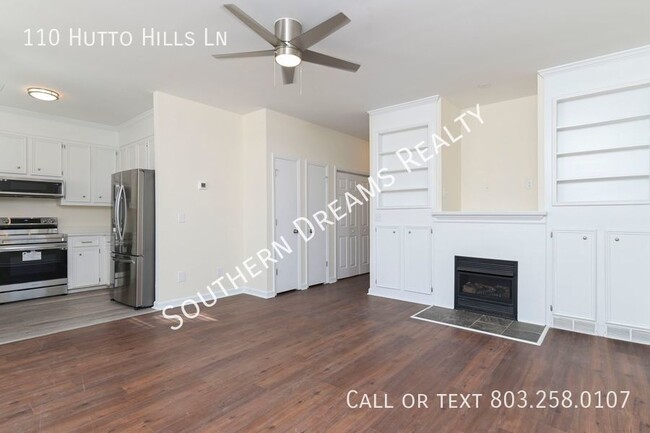 Building Photo - Renovated 2 bedroom, 2 bath patio for rent!