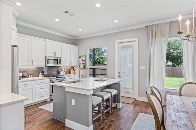 Building Photo - 3034 Encino Dr