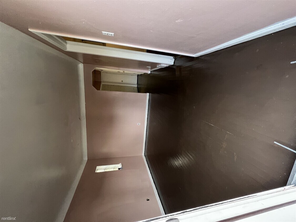 Foto del edificio - 3 br, 1 bath House - 14910 E State Fair St