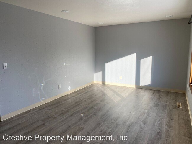 Building Photo - 4 br, 2 bath House - 2617 5th St NW