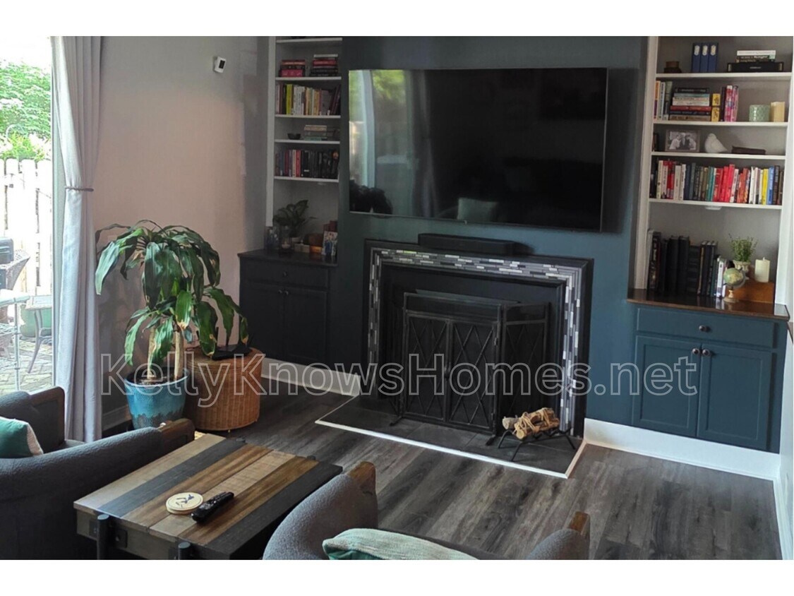 Foto principal - 19651 Neptune Ct