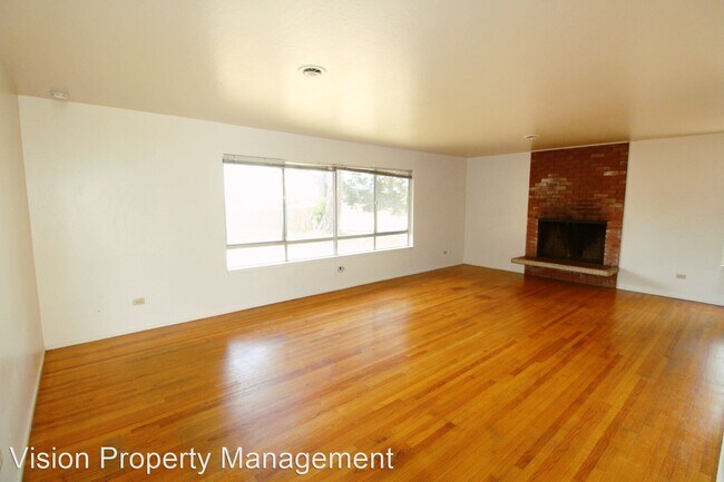 Foto del edificio - 3 br, 2 bath House - 2860 Barbers Point Rd.
