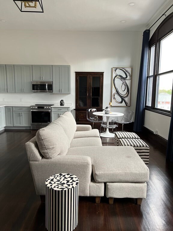 Foto principal - 106 Washington St