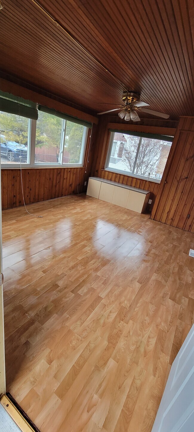 Building Photo - 8150 Crawford Ave
