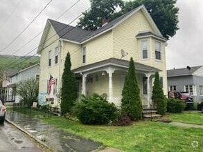 Building Photo - 159 W Main St