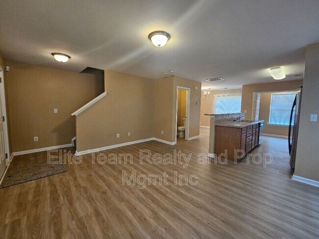 Building Photo - 17604 Caldwell Track Dr