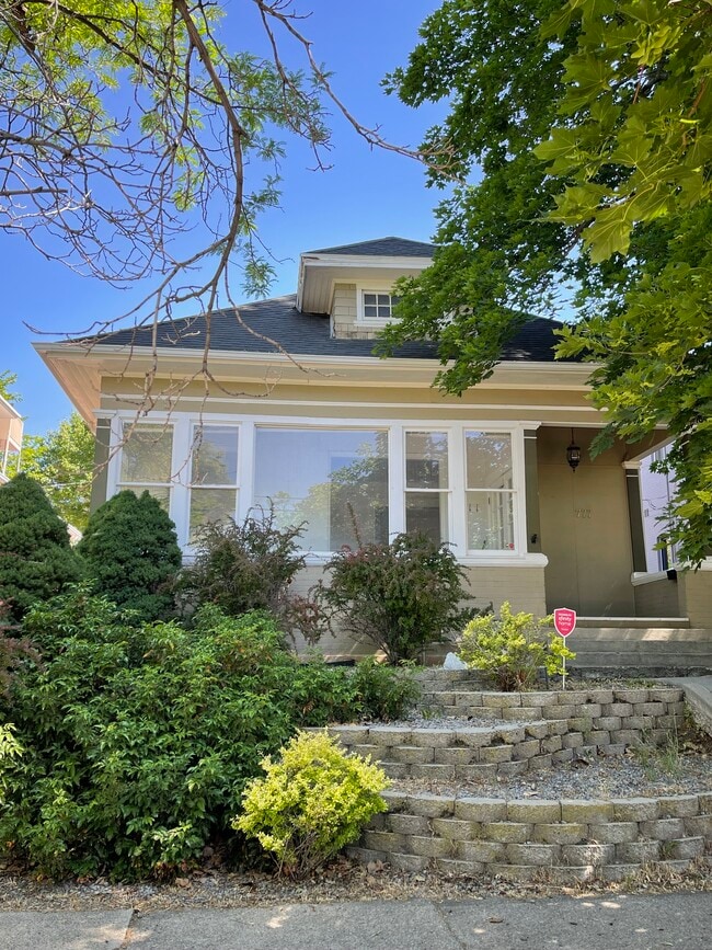 Front of House - 777 E 4th Ave