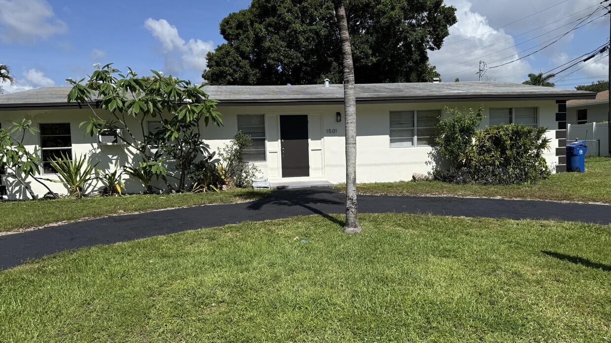 Foto principal - 1501 SW 21st St