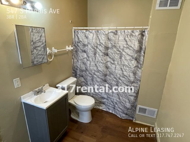 Building Photo - West Indy 3BR House ready to Lease!