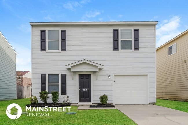 Building Photo - 215 Farmington Dr