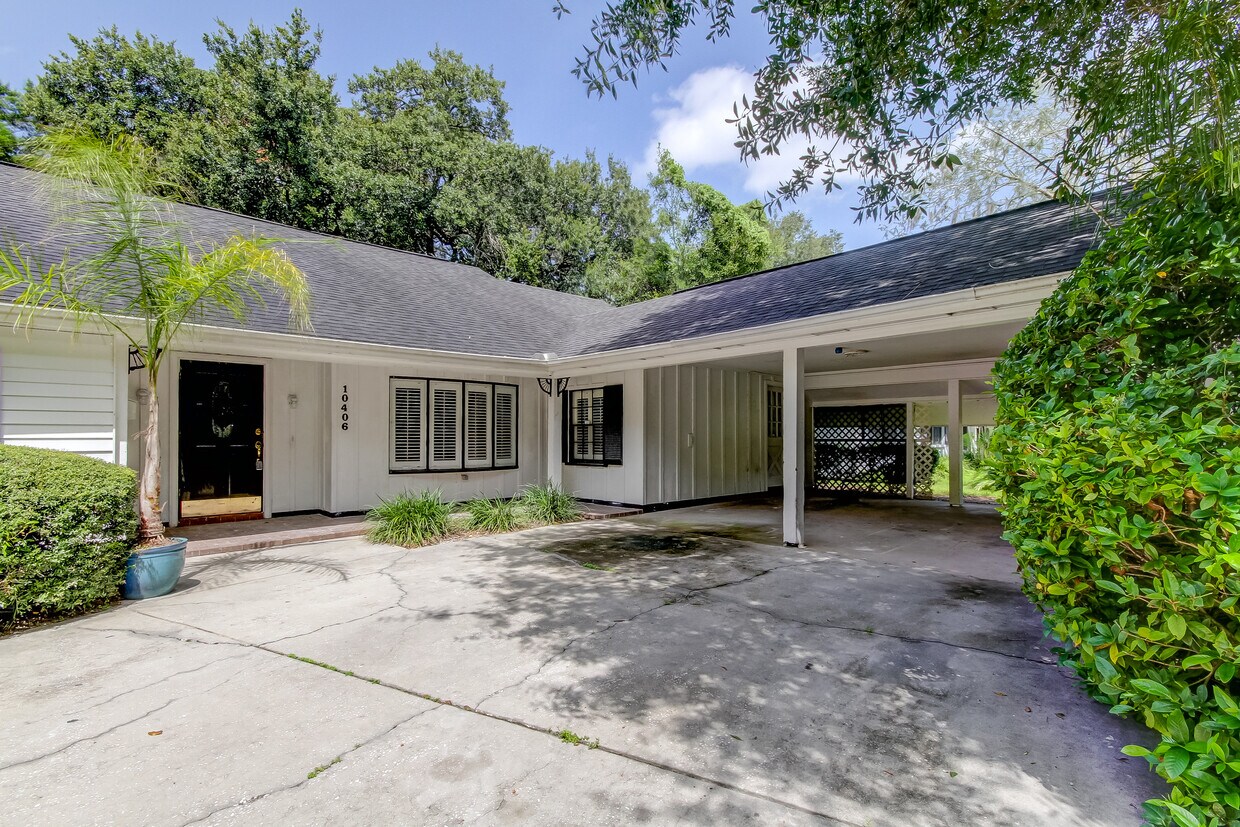 10406 Reclinata Ln, Carrollwood, FL 33618 House Rental in Carrollwood