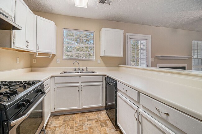 Foto del edificio - 4 Bedroom 3 Bath House