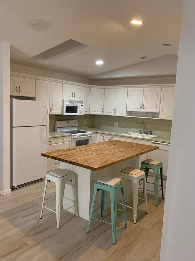 Foto principal - 1539 Pheasant Walk
