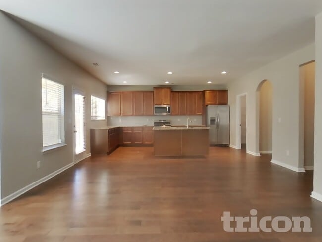 Building Photo - 250 Janney Cir