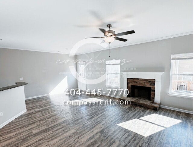 Building Photo - 200 Lyndon Wy NW