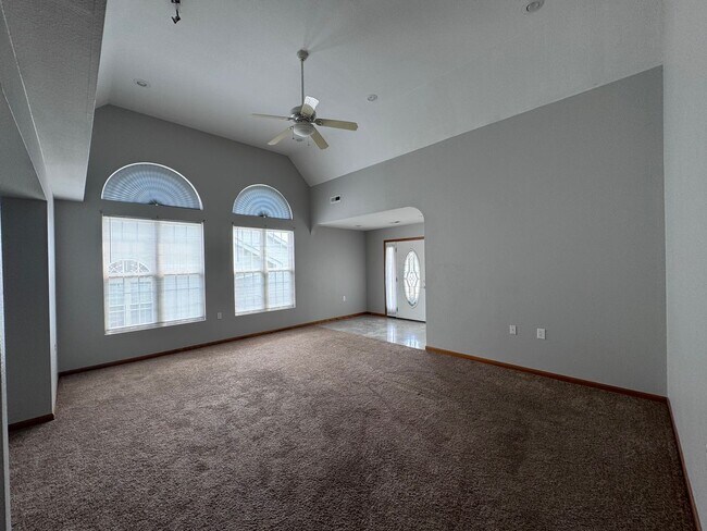 Foto del edificio - 822 SE 44th Terrace