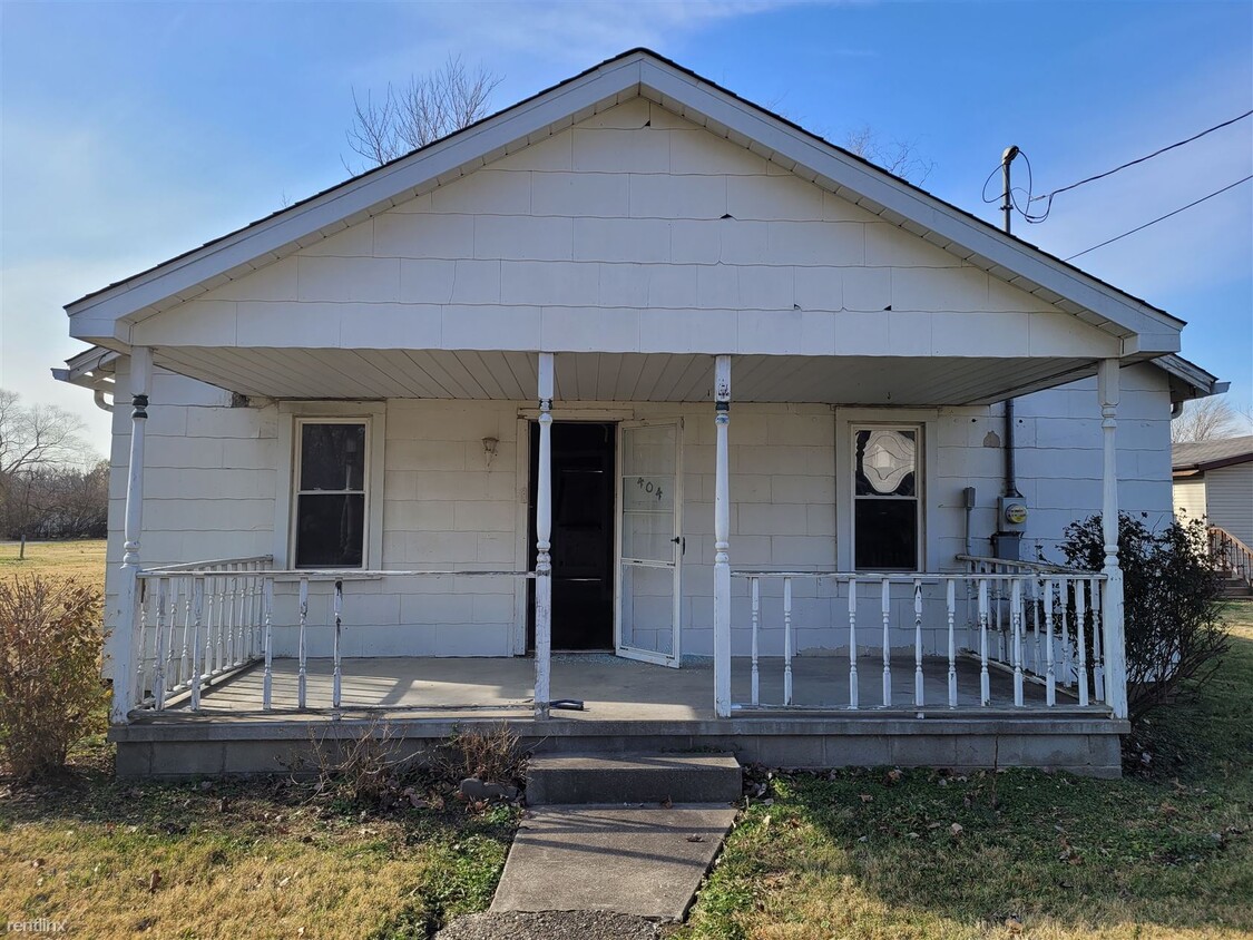404 N Carroll St, Norris City, IL 62869 House Rental in Norris City