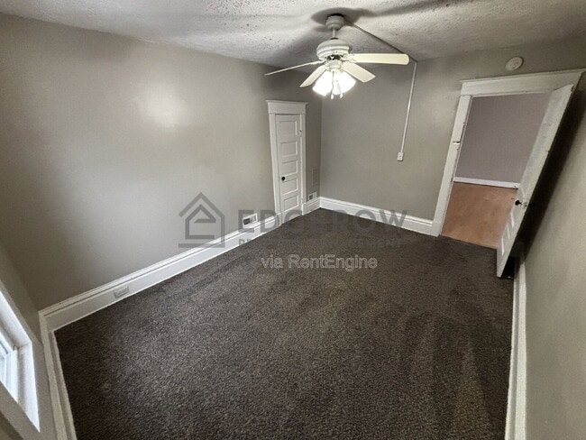 Foto del edificio - 742 Mc Reynolds Ave NW