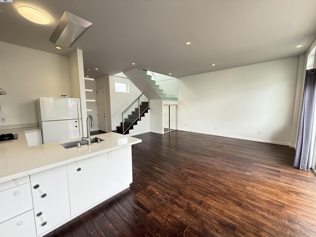 Foto del edificio - 317 Cortland Ave
