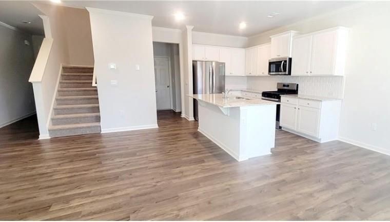 Building Photo - 3310 Greyton Dr