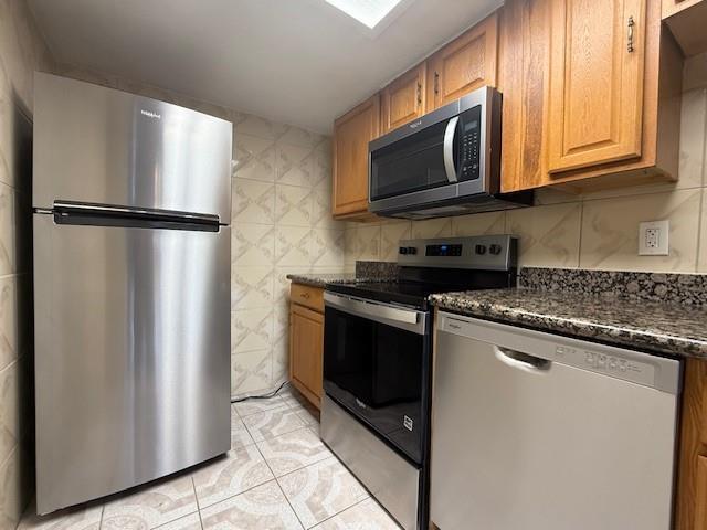 Foto del edificio - 12802 Midway Rd