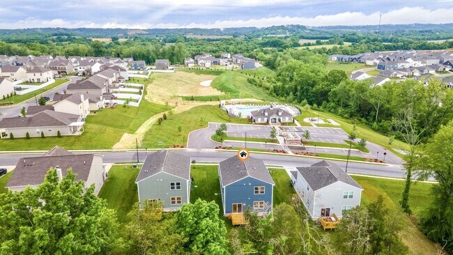Building Photo - **LOOK NO FURTHER!**