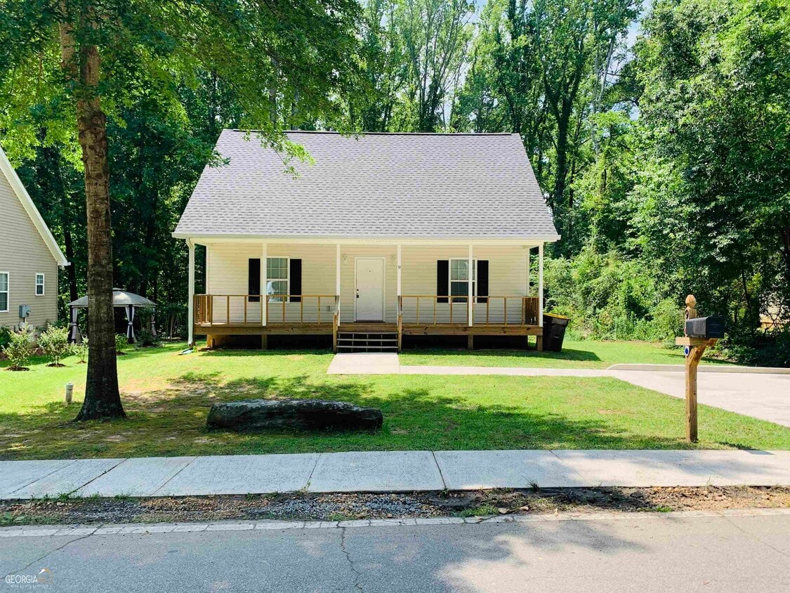 9 St, Newnan, GA 30263 House Rental in Newnan, GA