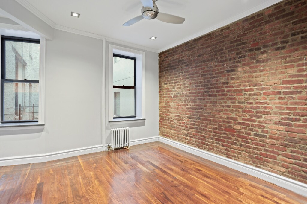 Foto del edificio - 432 E 13th St