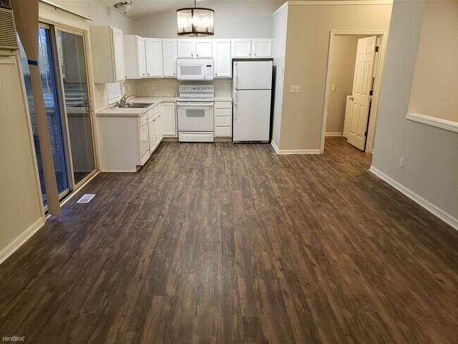 Building Photo - 2 br, 1.5 bath  - 7191 Walnut Ave Walnut 7191