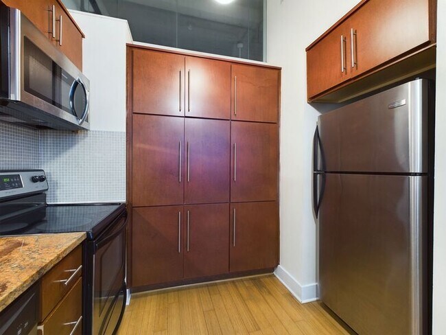 Foto del edificio - 815 Perry St