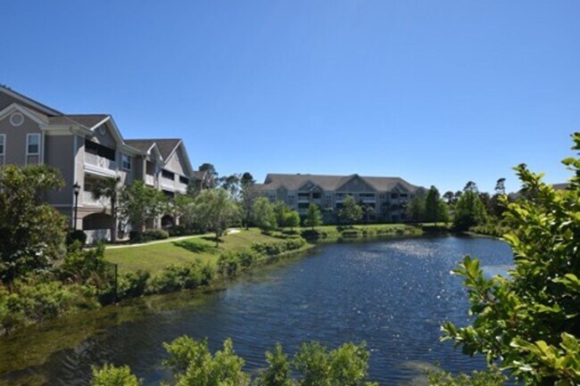 Building Photo - 3 BR / 3 BA @ Bridgepointe