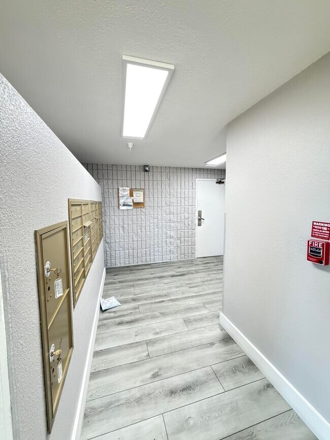 Photo - 25938 Kay Ave. Apt. #112