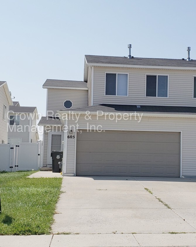 Primary Photo - 605 W 3rd St