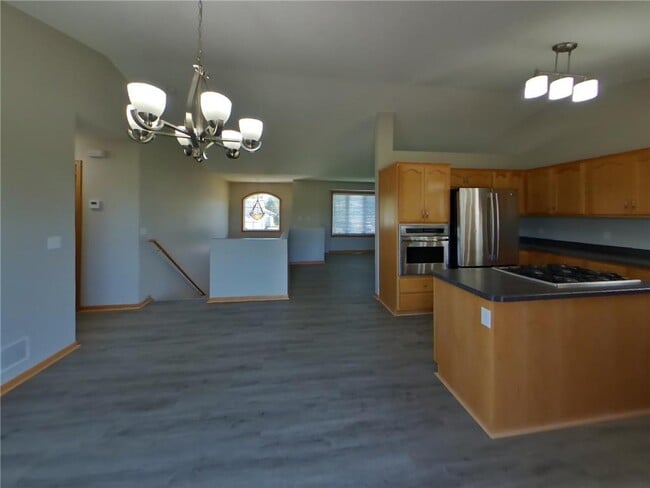 Building Photo - 5101 Kahl Ave