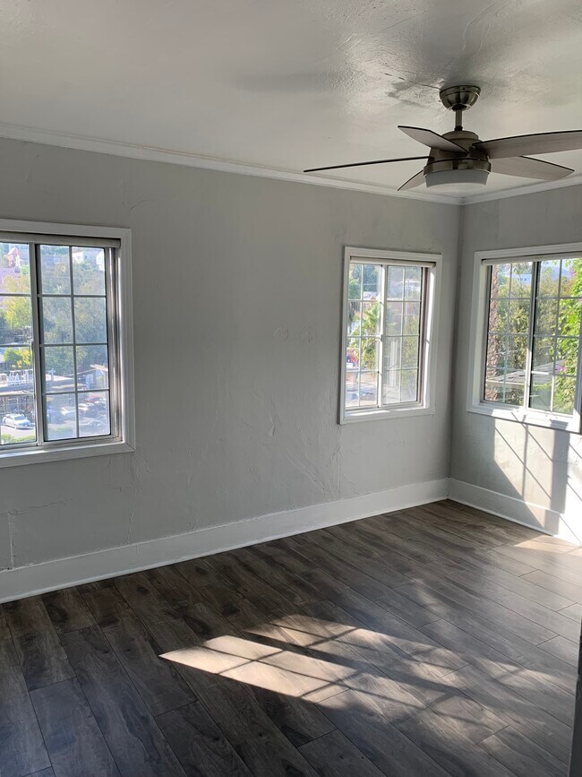 Building Photo - 1232 Westerly Ter