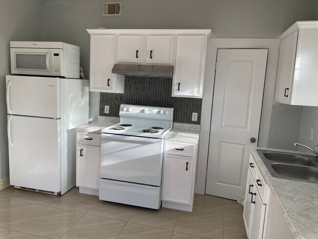 Foto del edificio - 2504 Cleburne St