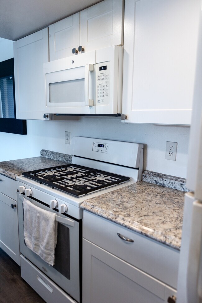 Foto del edificio - 9326 Twin Trails Drive