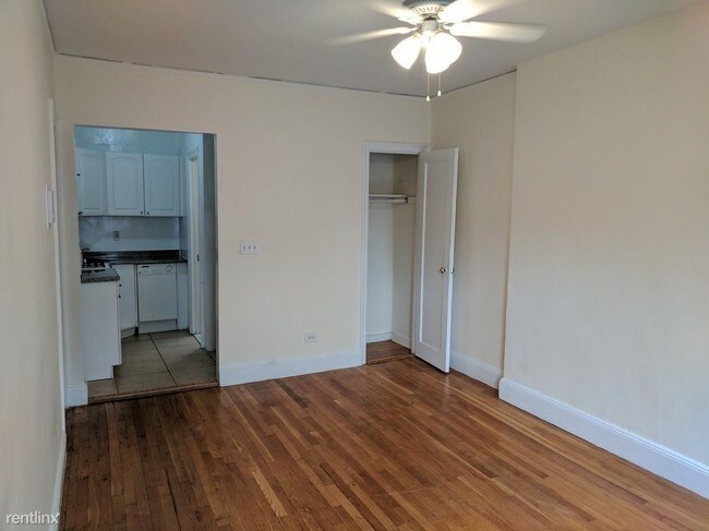 Building Photo - 159 W 73rd St