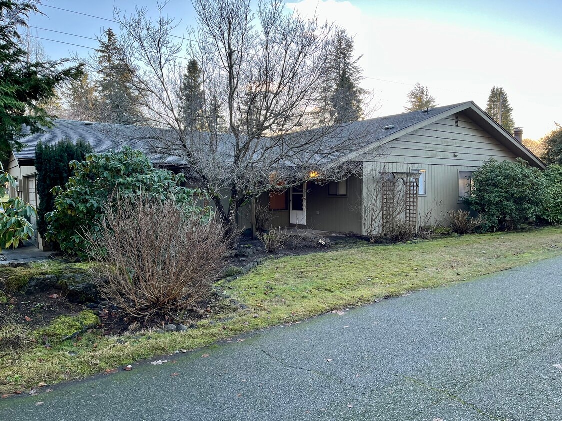 420 North St SE, Tumwater, WA 98501 Townhome Rentals in Tumwater WA
