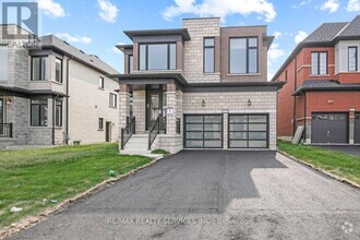 Building Photo - 213 Harwood Ave