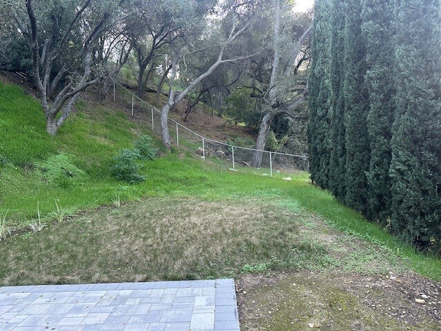 Foto del edificio - 15752 Royal Ridge Rd