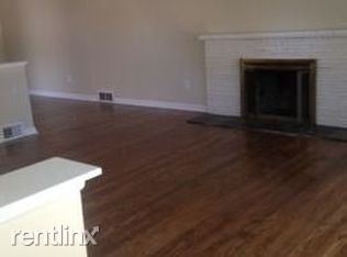 Building Photo - 21770 Fairlane Ct