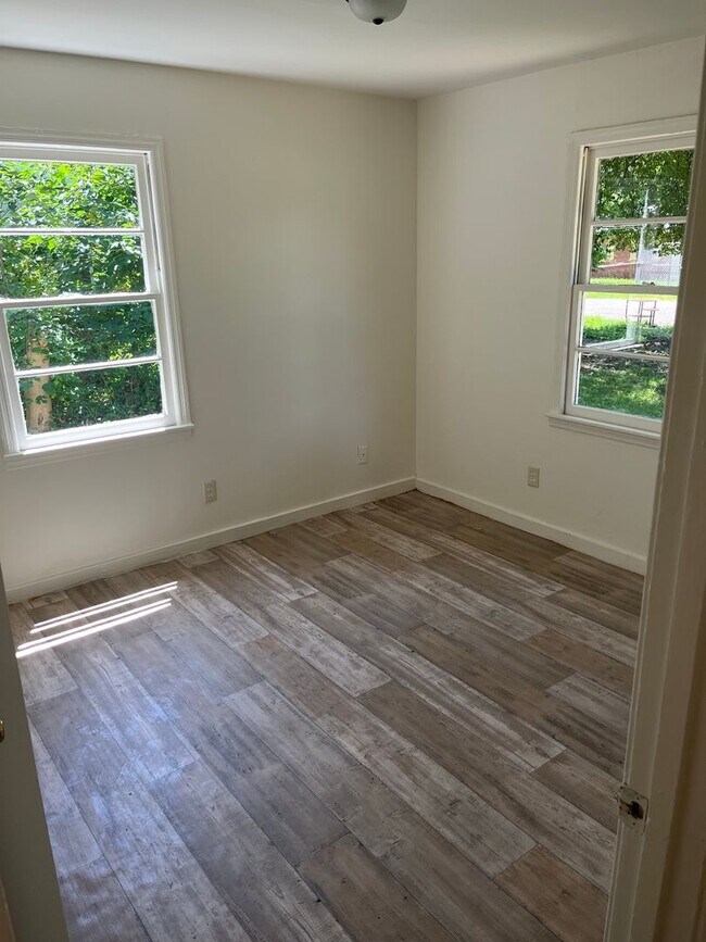 Building Photo - 129 West Michigan Ave