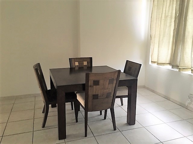 Dining Space - 1020 Green St