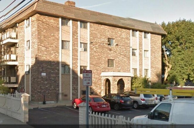 Foto del edificio - 303 Lowell St