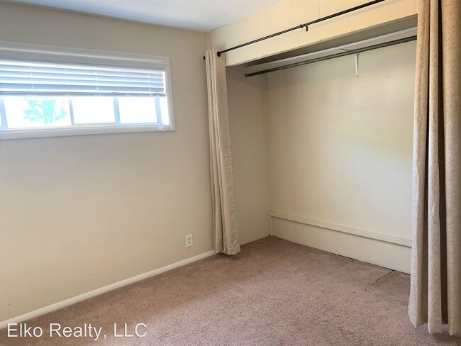 Foto del edificio - 2 br, 1 bath House - 906 Camp Street